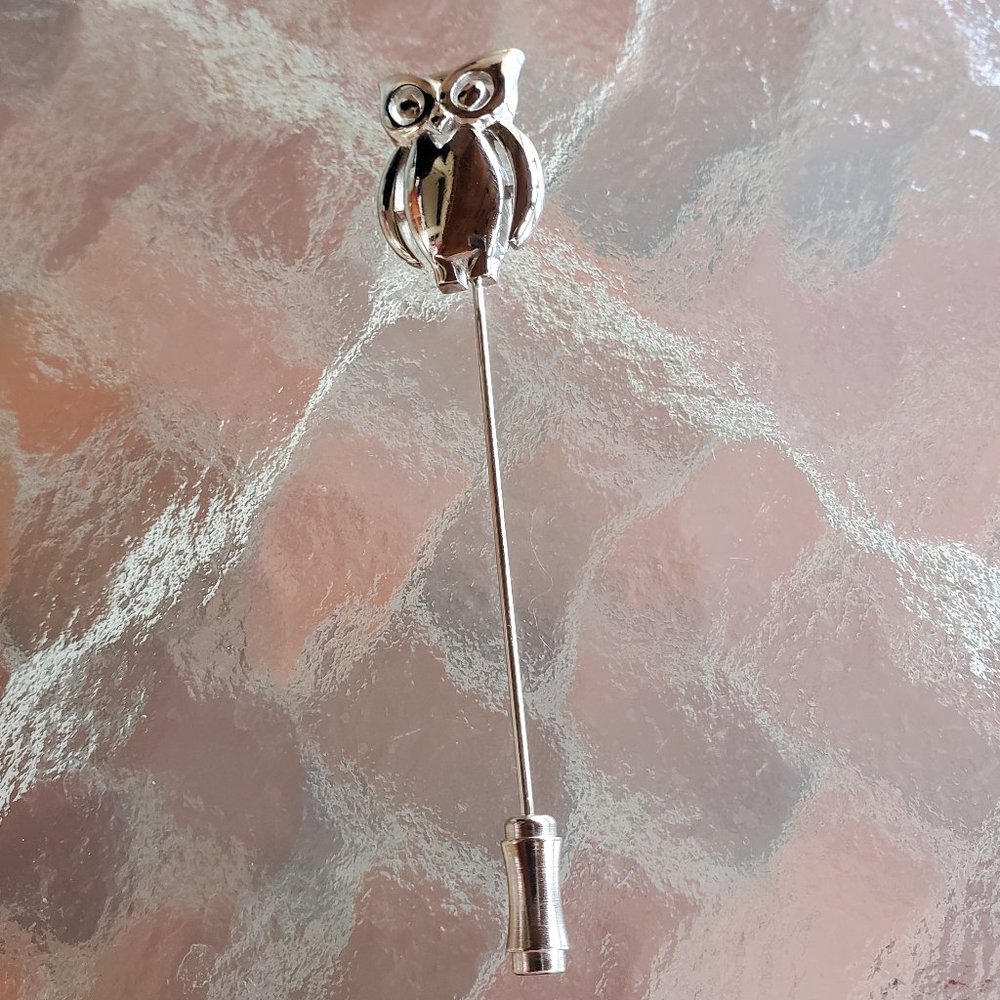 Vintage 1960s Trifari Silver Qwl Stick Pin